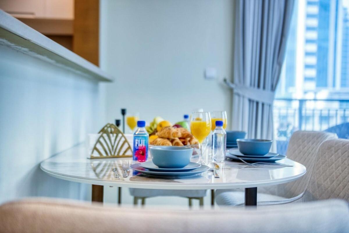 Modern 2br In The Heart Of Downtown * Dubai